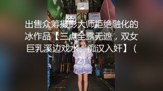 颜值身材双一流的极品女人，奶挺屁股翘美腿性感纹身，跟狼友互动撩骚精彩展示，掰开骚穴看特写淫声荡语不断