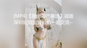 和女同学K歌唱嗨了宾馆开房做爱，裹屌吃真香，爆裂黑丝无套骑乘