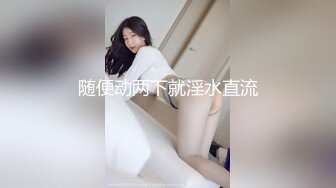 好喜欢这妞海绵宝宝的衣服