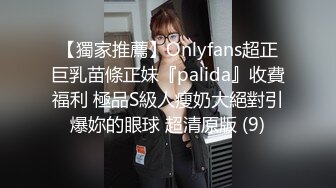 眼镜熟女阿姨吃鸡啪啪 在家撅着屁屁被无套输出爆菊花