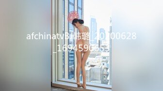 [MP4/ 619M] 漂亮大奶美女 帅气洋男友很会舔逼 高潮连连 操逼射的快 但是射了还能操