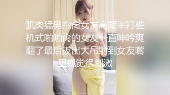 丰过唇的俄罗斯长发美女奶大B也大，得配一个大屌才能满足她