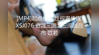 校园全景双镜头厕拍食堂女厕一群学生妹吃完饭来尿尿 (5)