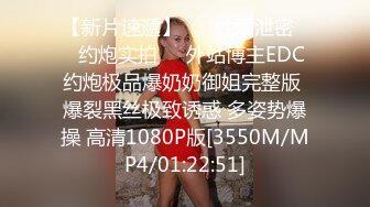 熟女阿姨在家爱爱 被眼镜男无套输出 还是热乎乎的精液射在逼里舒服