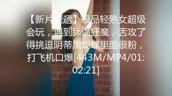 （露脸）约个骚女回家干，完事后帮我擦鸡巴